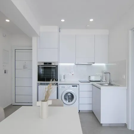 Limnaria 134 Seaview Modern Flat Apartment Paphos Exterior photo